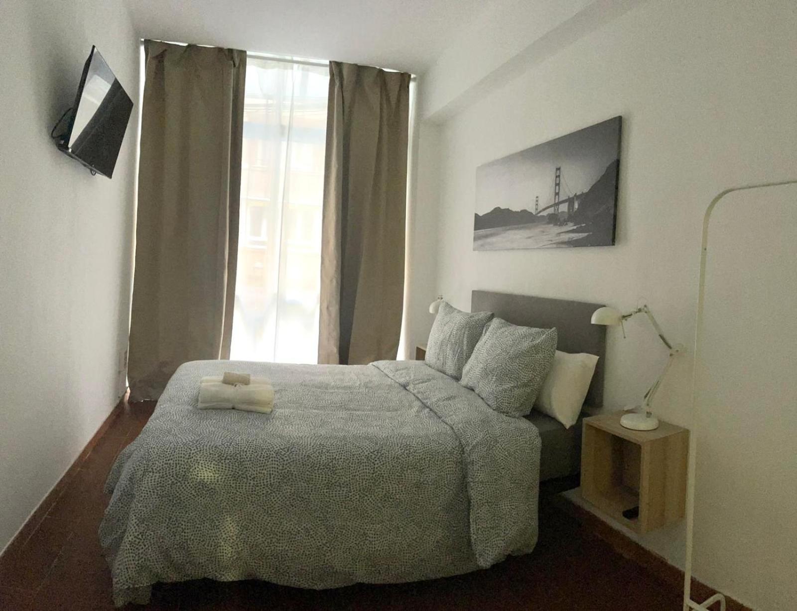 Rooms Caceres Madrid Buitenkant foto