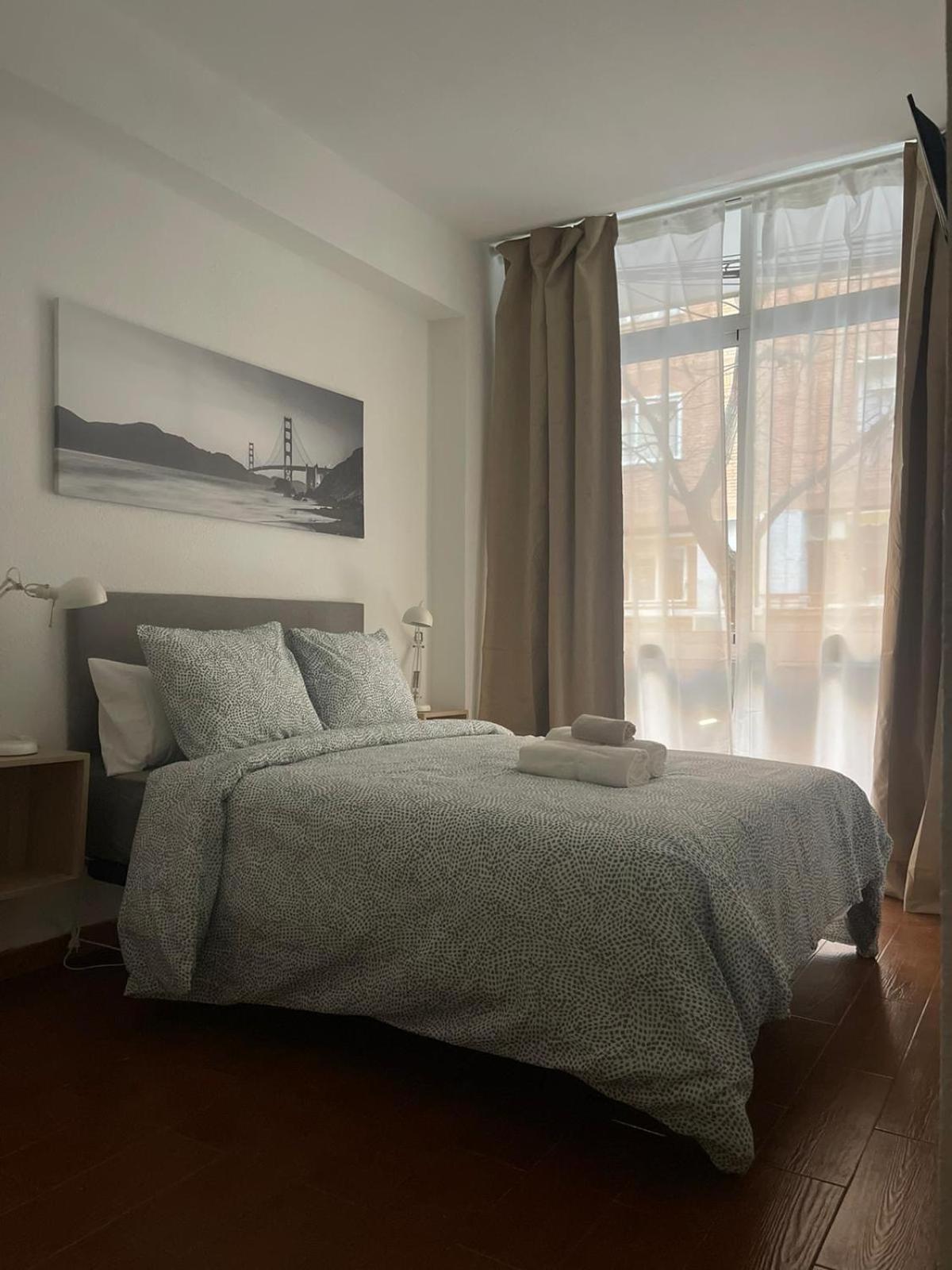Rooms Caceres Madrid Buitenkant foto